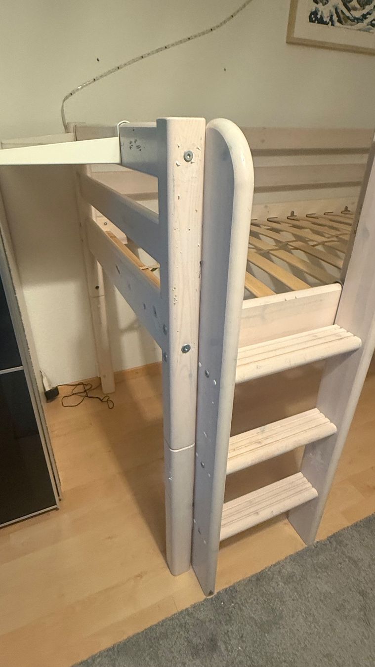 Letti: Flexa Halb-Hochbett mit Leiter – Usato da Brüttisellen venduto da Huser3 1