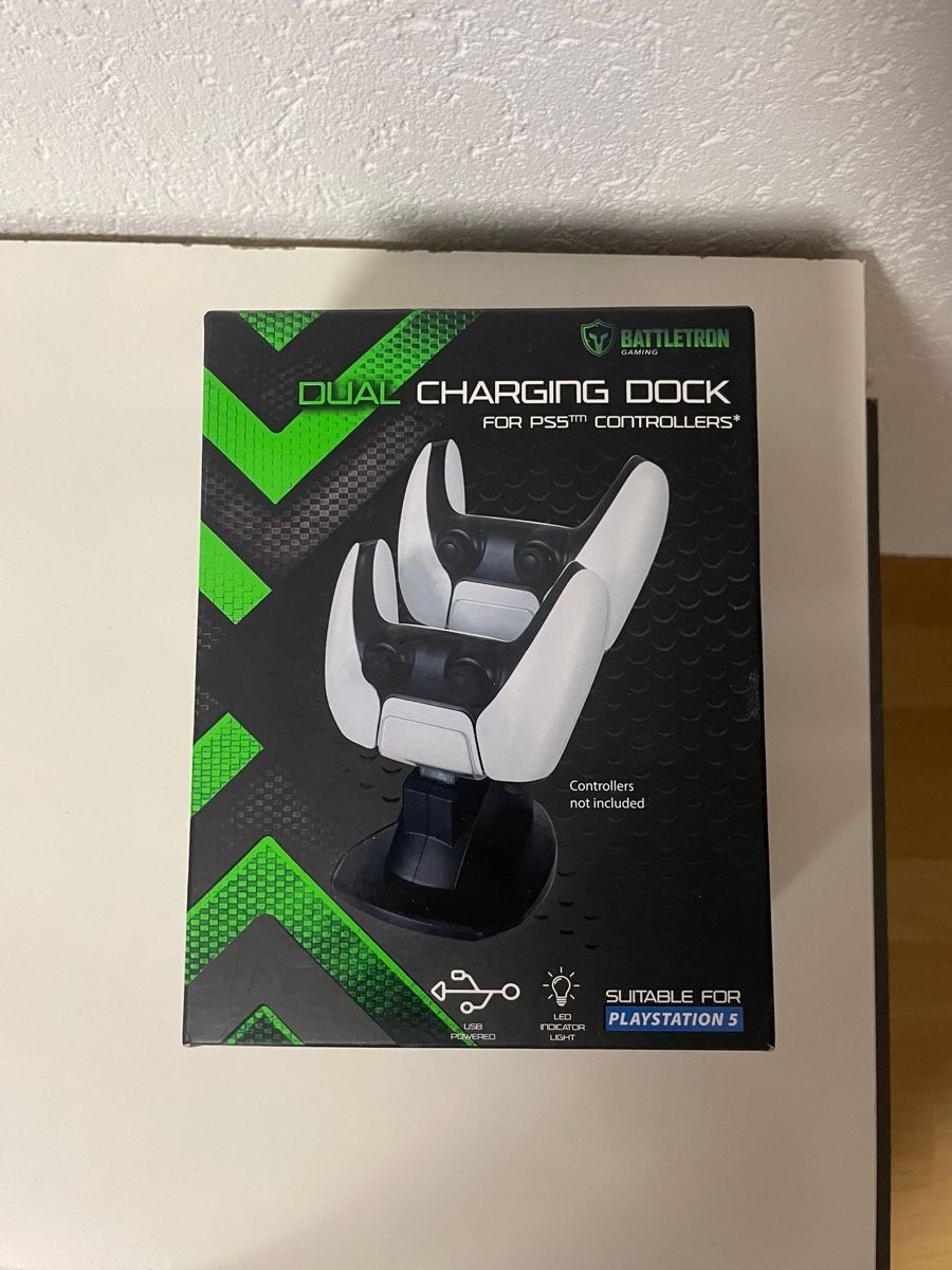 Docking station: PS5 Ladestation Dual Neu, für Controller – Nuovo e nell'imballaggio originale da Bibern SH venduto da Anuja_20