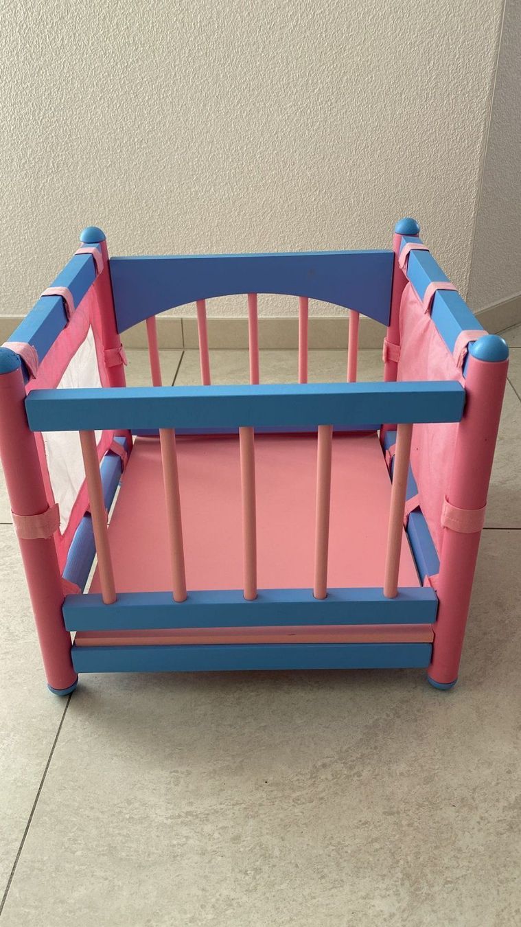 Parcs & barrières de sécurité: Baby Born Laufgitter – D'occasion à Dagmersellen par Arcticsnow2017