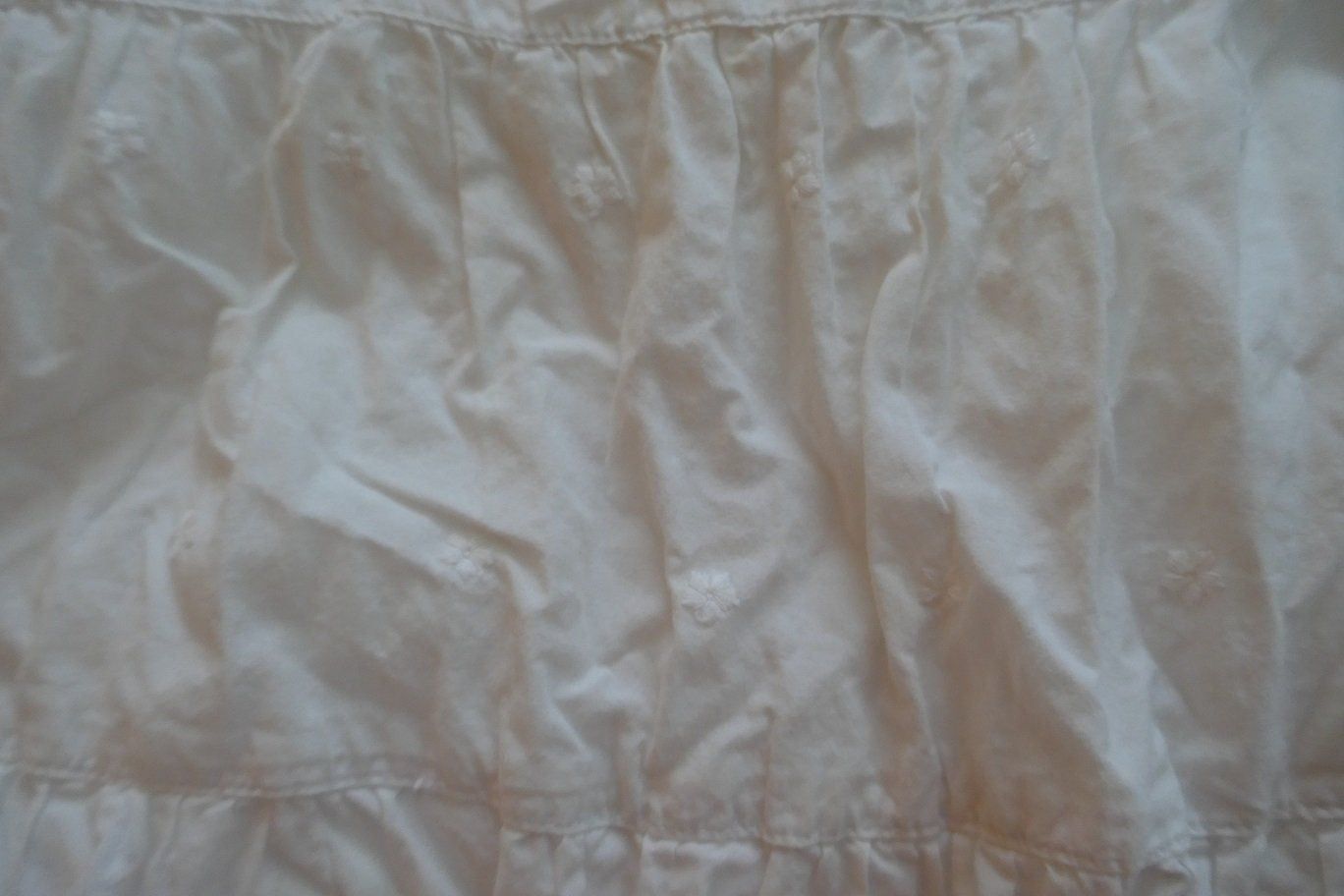 H&M Kleider & Röcke: Schmuckes weisse Kleid / Rock, Gr. 110 – Gebraucht aus Horgen von Feli39 1