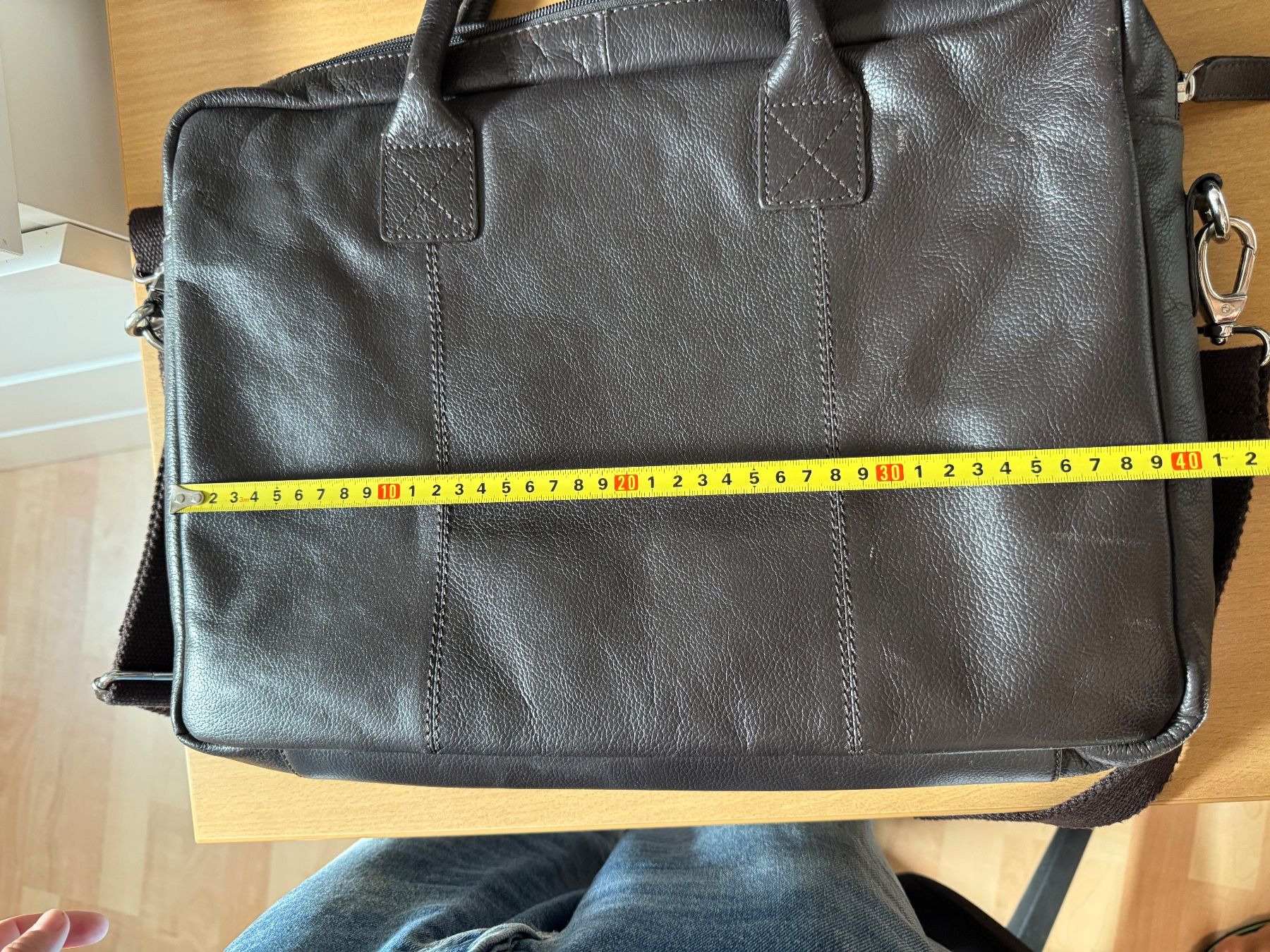Borse: Leather Laptop Bag Brown Used Condition – Usato da Lenzburg venduto da schmoendli 2