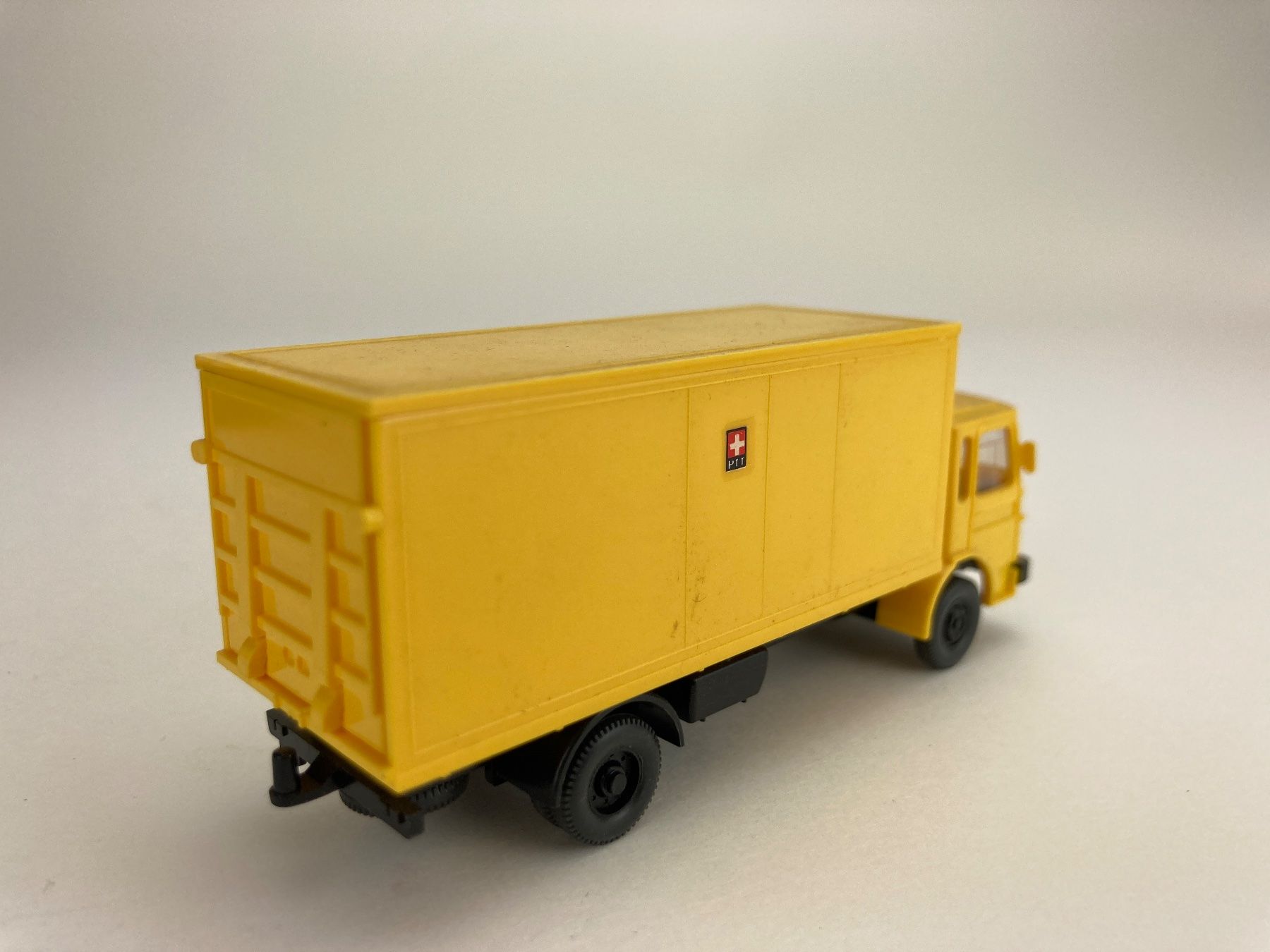 Wiking Voitures modèles: MAN PTT Kofferlastwagen – D'occasion à Elm par Wikmtz 1