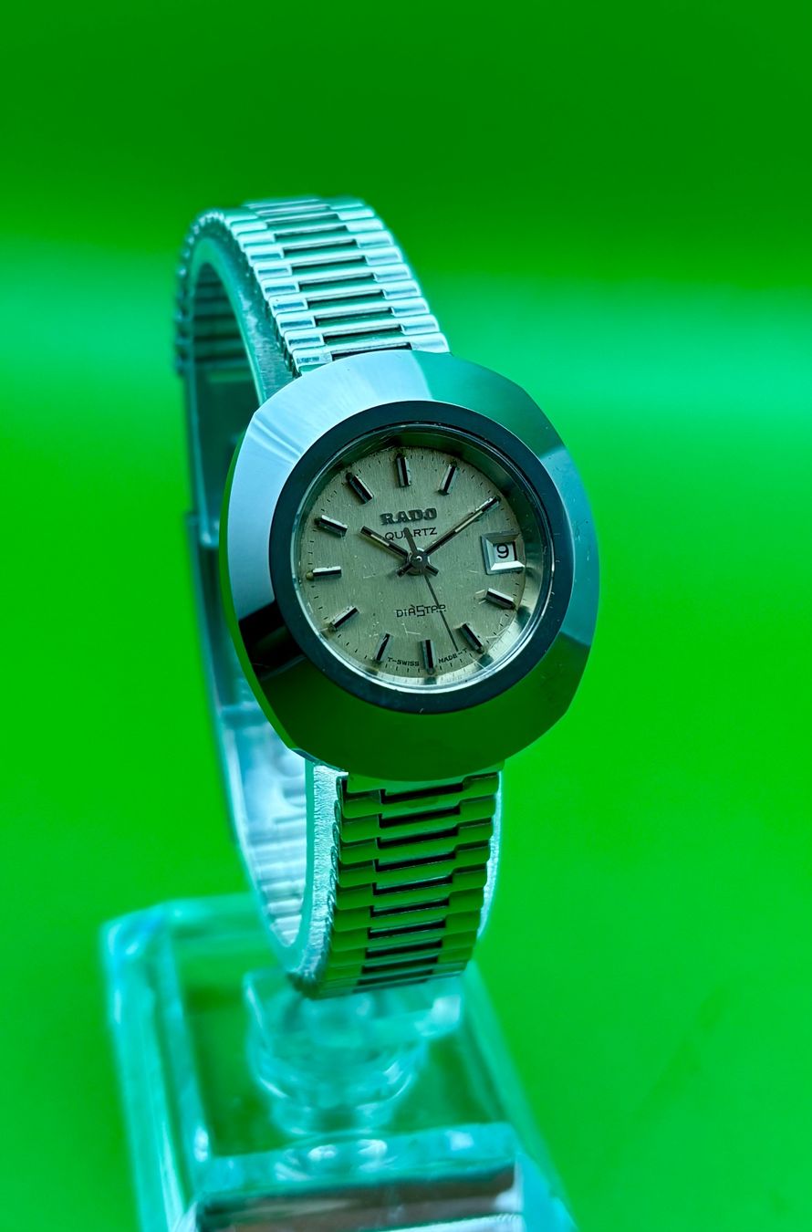 Rado Montres: RADO DIASTAR DAMENUHR – D'occasion à Rorschach par ZeitWerk.10 3