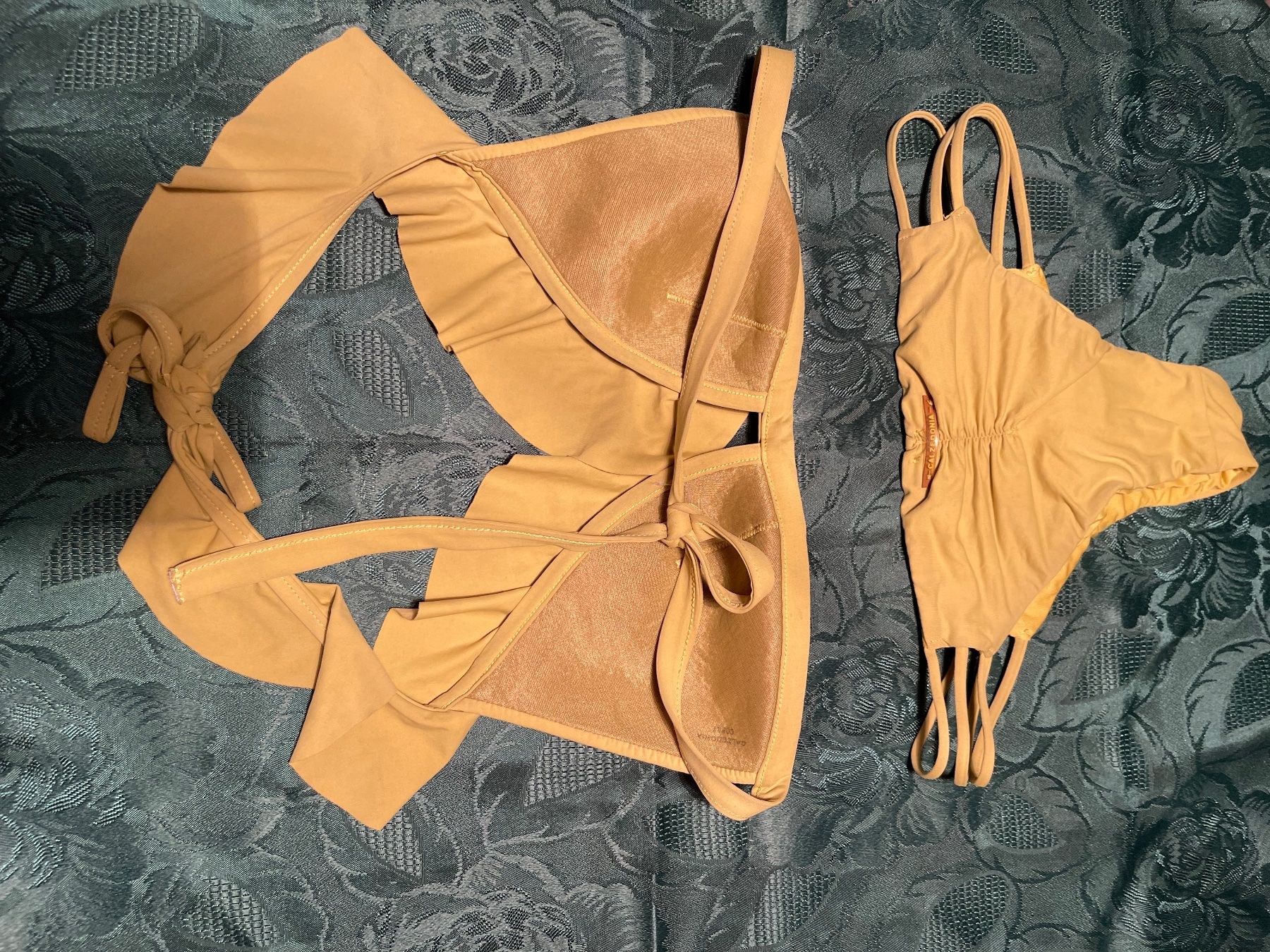 Calzedonia Badekleider & Bikinis: Bikini giallo senape di Calzedonia-S/M-chic e elegante – Neu (gemäss Beschreibung) aus Locarno von Fixed8 4