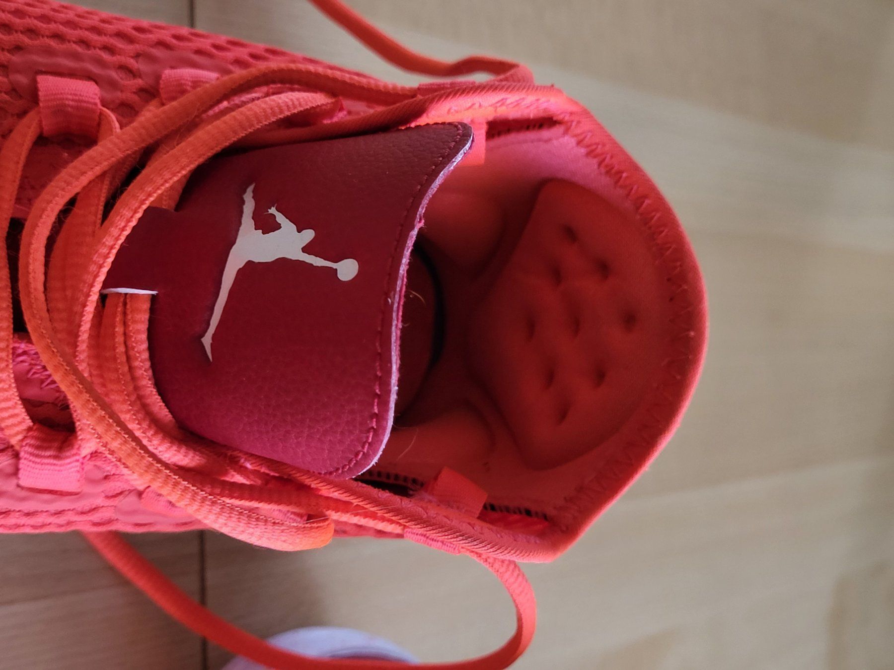 Jordan Schuhe für Jungen: Nike Air Jordan Baskets Gr. 39 – Gebraucht aus Dürrenäsch von DanaW01 4