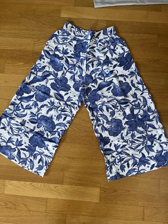 H&M Stoffhose Blumenmuster