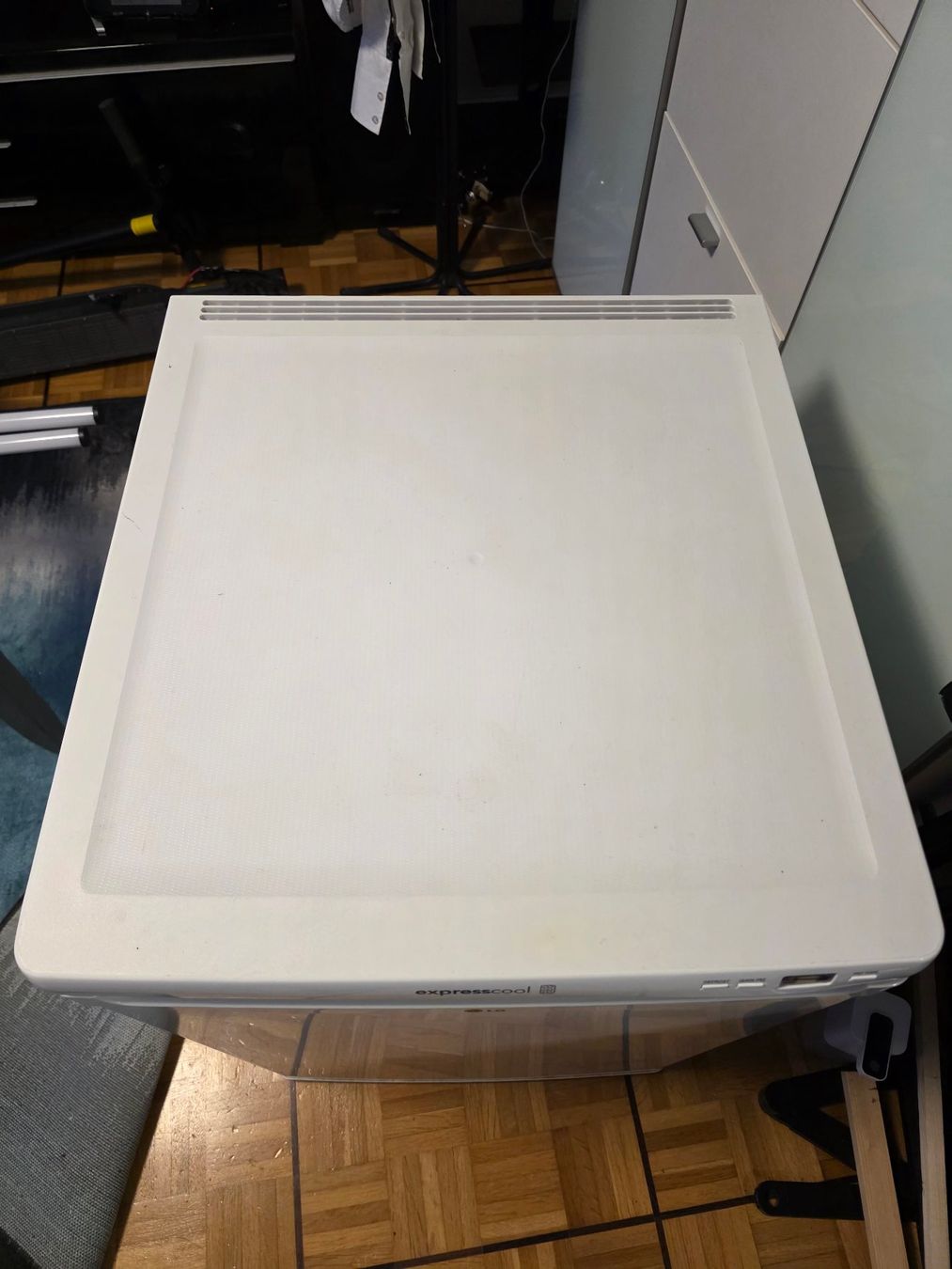 LG Gefrierschrank: LG Express Cool Gefrierschrank ... ab 1.- – Gebraucht aus Luzern von bluedeep 6
