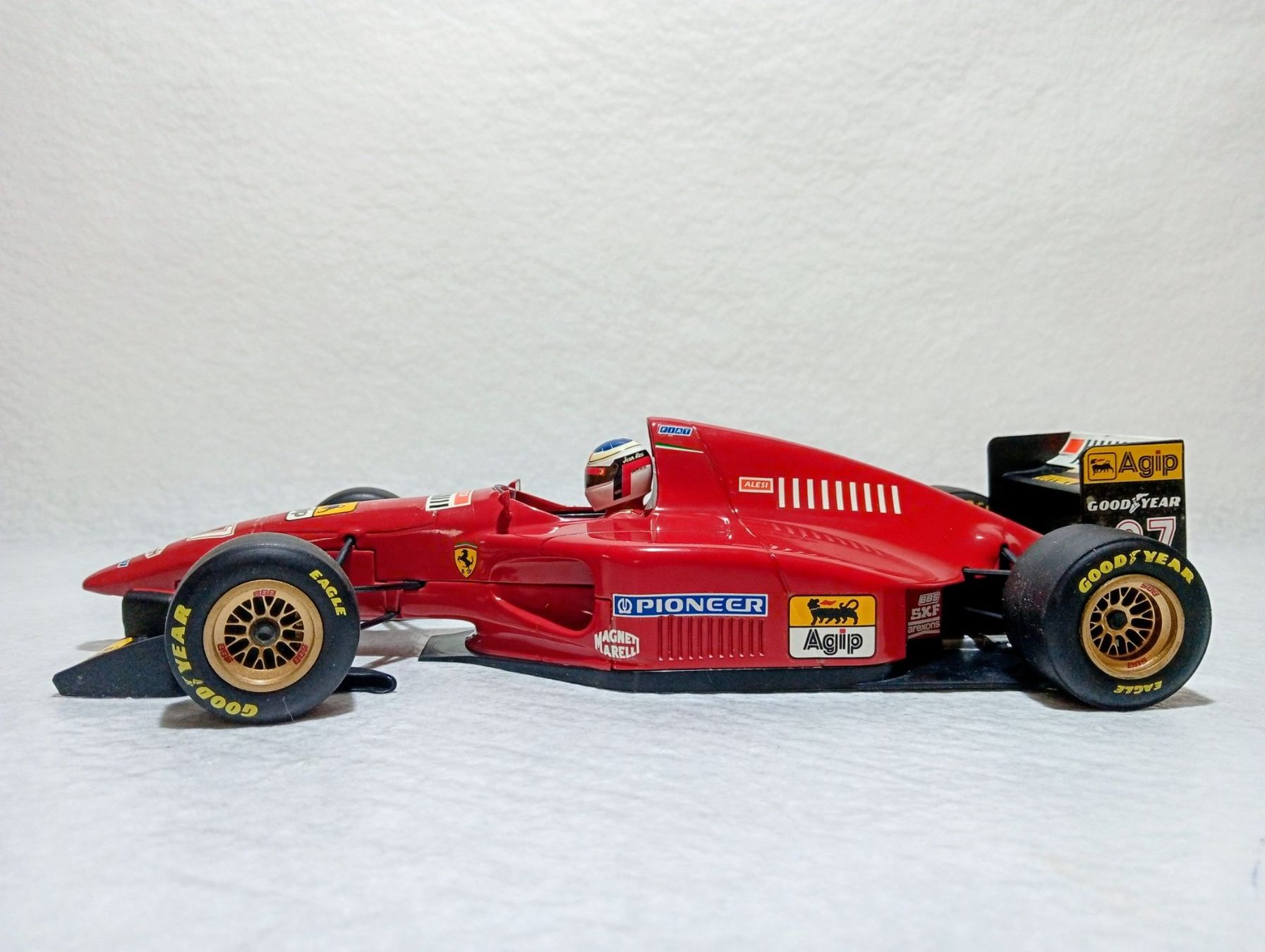 Ferrari Modellini d'auto: Ferrari F1 412 1994 – Usato da Huttwil venduto da Secondtrain 3