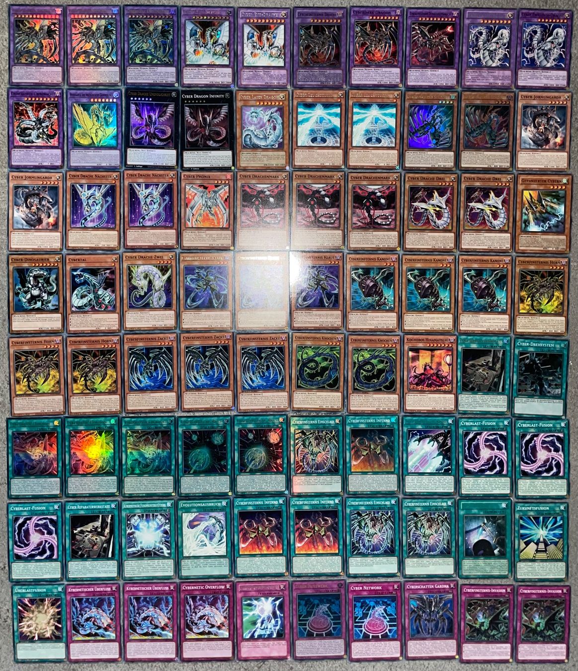 Yugioh Carte collezionabili: Cyber / Cyberfinsternis Deck 80 Karten – Nuovo (secondo la descrizione) da Altstätten SG venduto da ChangeMaker
