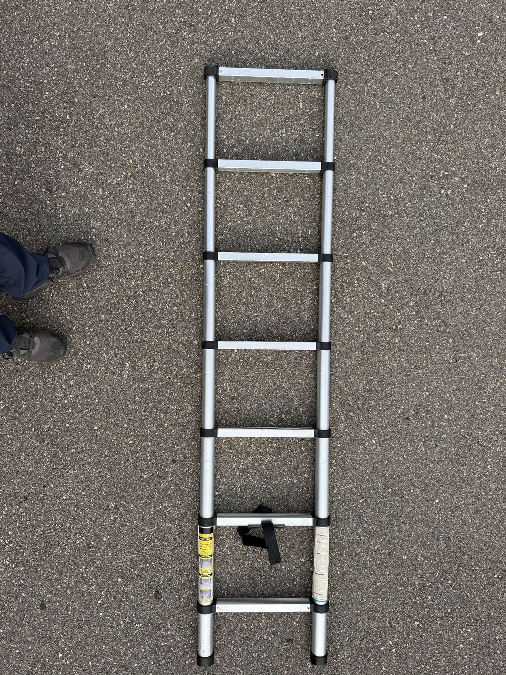 Scale: Kompakte Teleskopleiter – Usato da Hubersdorf venduto da Gewonnen