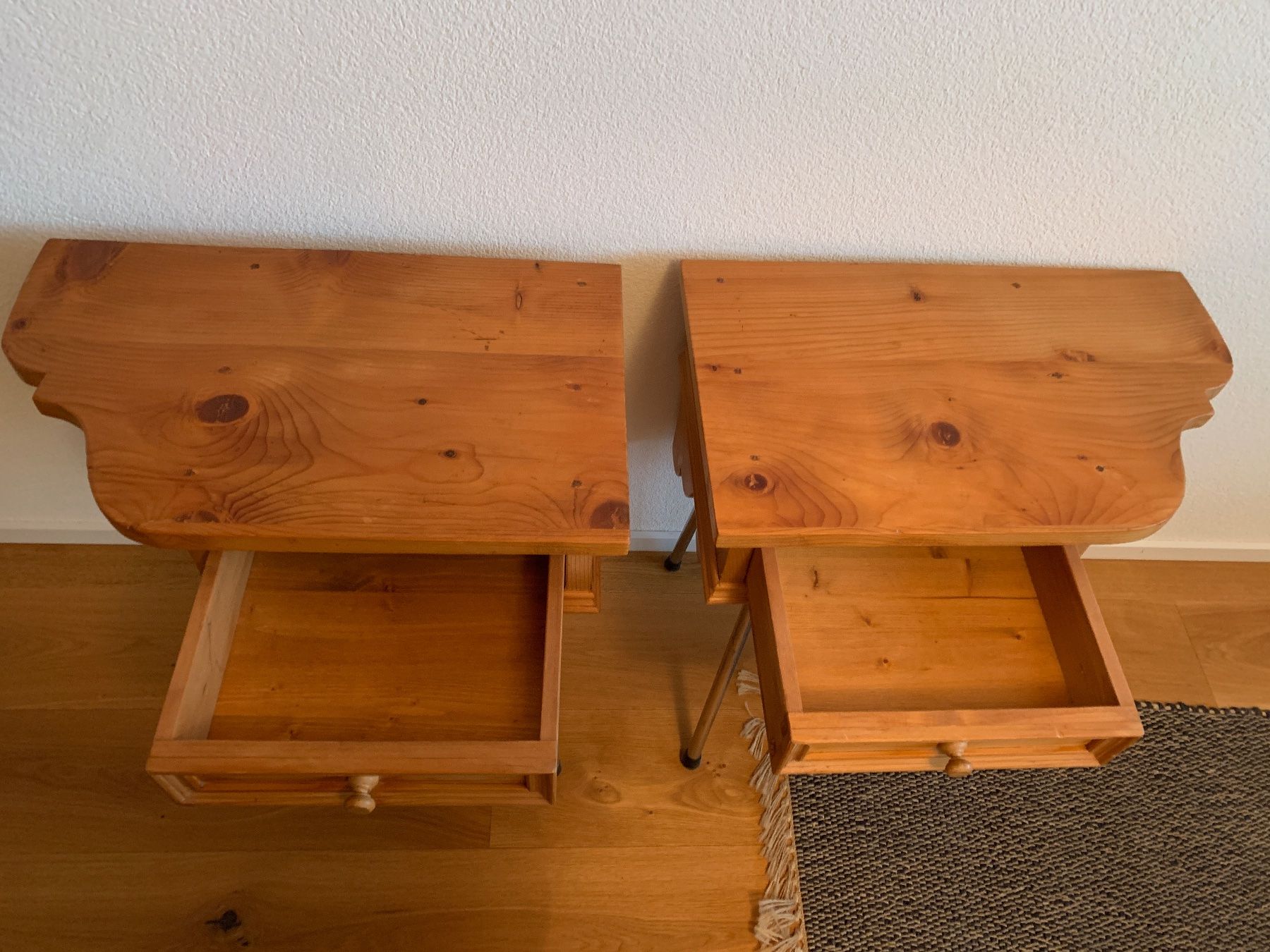 Comodini: Nachttische aus Tannenholz – Usato da Kriens venduto da pizi02 1