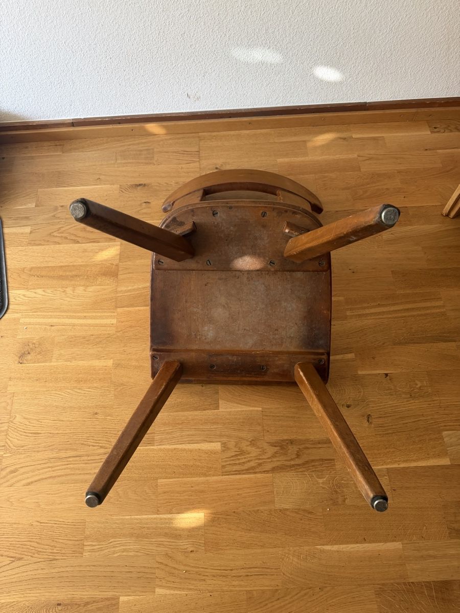 Stühle: Holzstuhl – Gebraucht aus Zürich von K_T_H_M 2