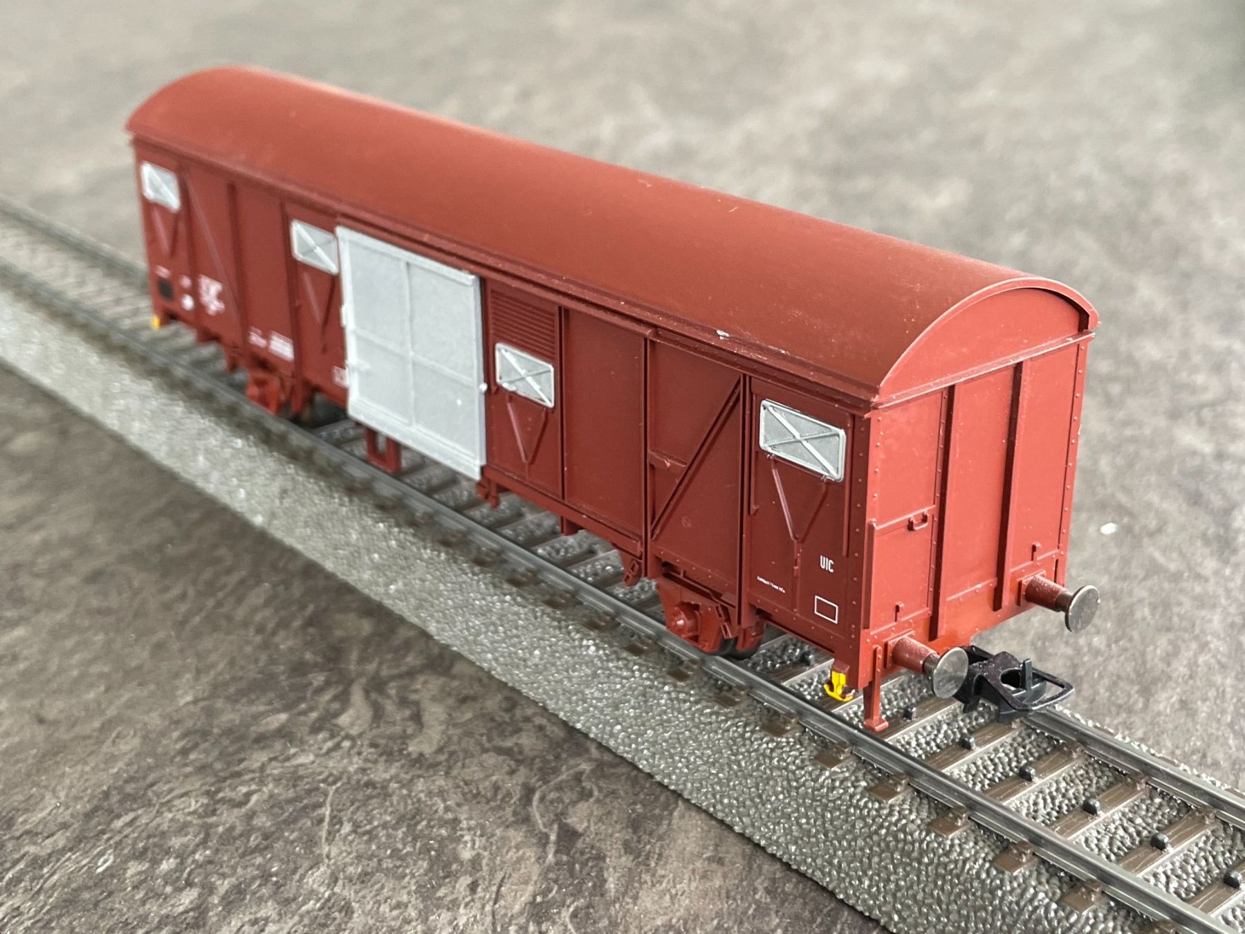 Roco Modelleisenbahnen: ROCO Gedeckter Güterwagen, B, H0 – Gebraucht aus Zuzwil SG von Zibu-3