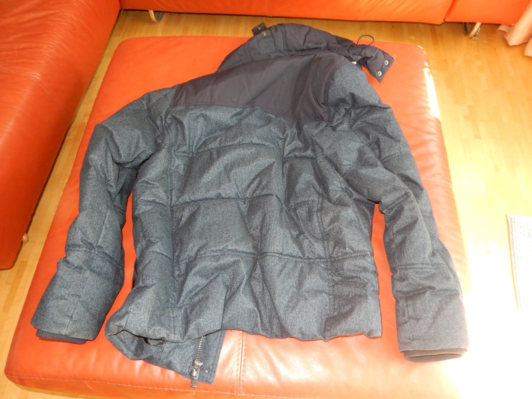Vestes: jacke. – D'occasion à St.Gallen par yutha5 3