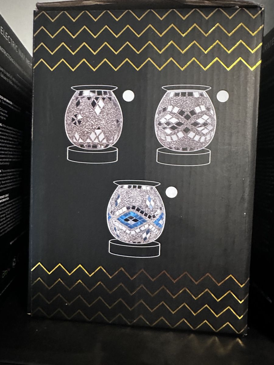 Alle Dekorationen: Duftlampen zum Wiederverkauf – Neu und originalverpackt aus Schaffhausen von Aensch