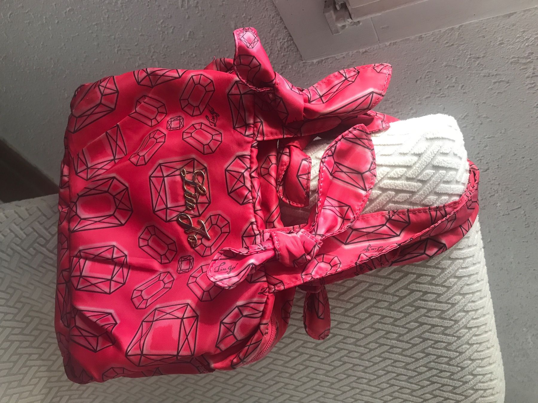 Liu Jo Borse da donna: Liu Jo Tasche, Pink mit Muster – Usato da Wettingen venduto da Andres54