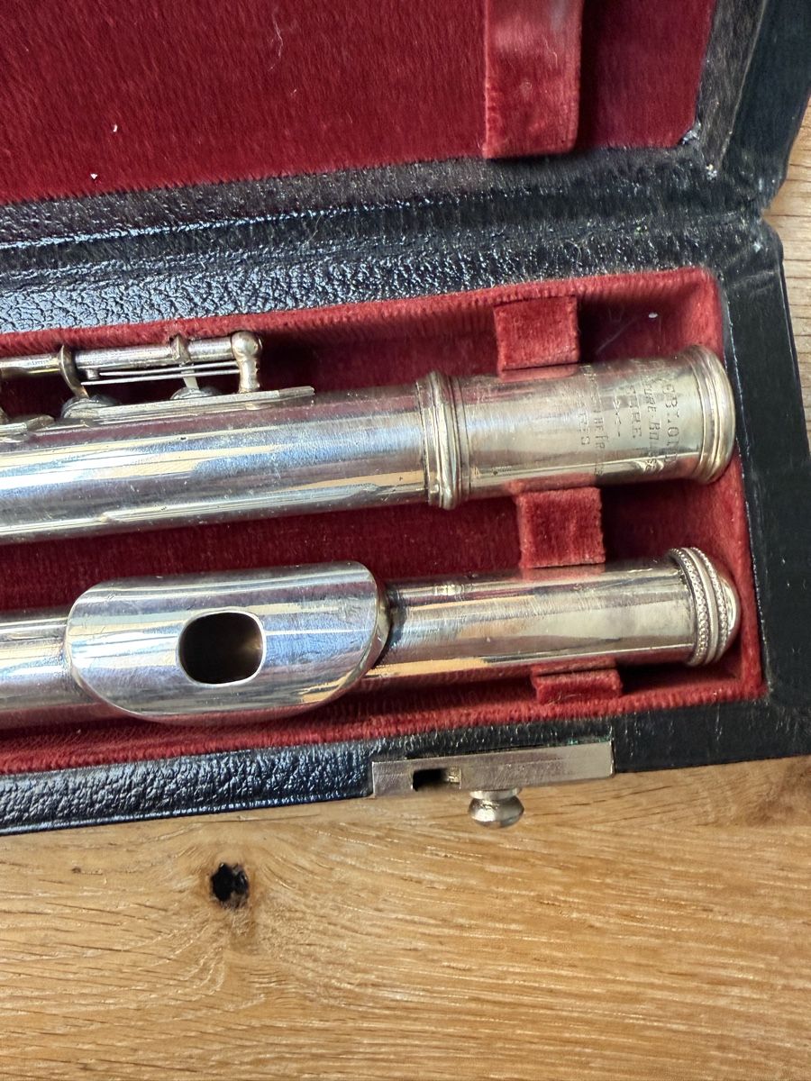 Strumenti musicali: Ancienne flûte traversière Leblanc Paris – Usato da Fleurier venduto da salar 2