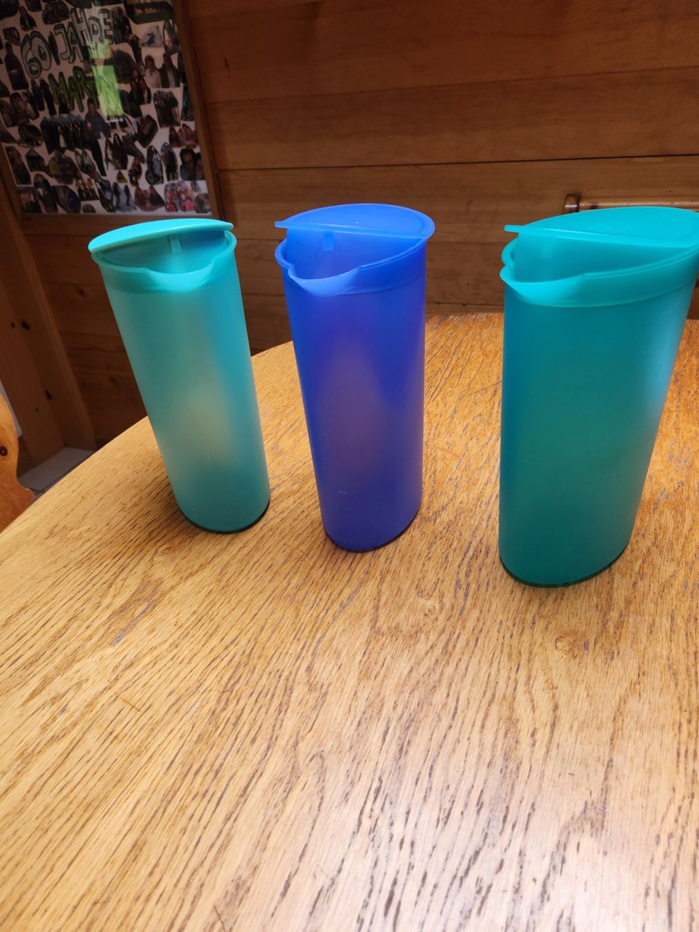 Tupperware Behälter & Ähnliches: Tupperware Aqua Krug 2l -2,1l , Gelb oder  Hellblau – Gebraucht aus Gstaad von Meiel2020 4