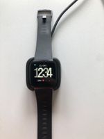 Fitbit Uhr; Typ: Versa; FB505