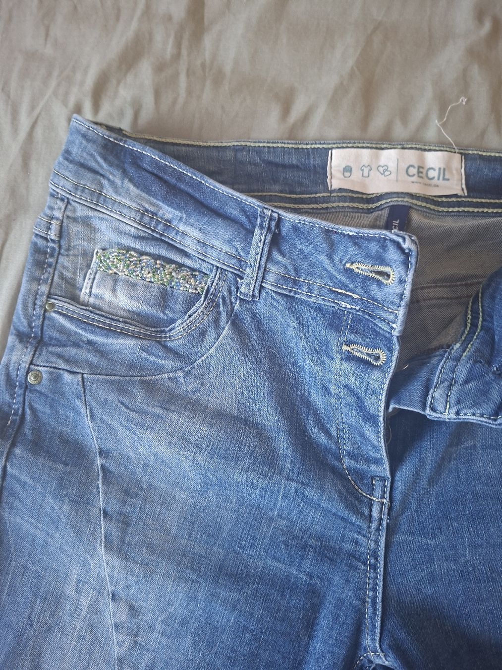 Cecil Jeans: Cecil Jeans Gr.29 – Usato da Sumiswald venduto da Cicco02 2
