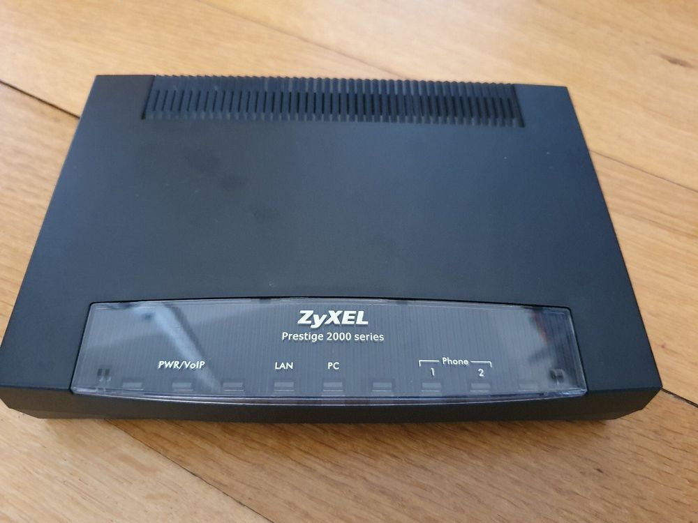 ZyXEL VoIP Analog Telefon Adapter