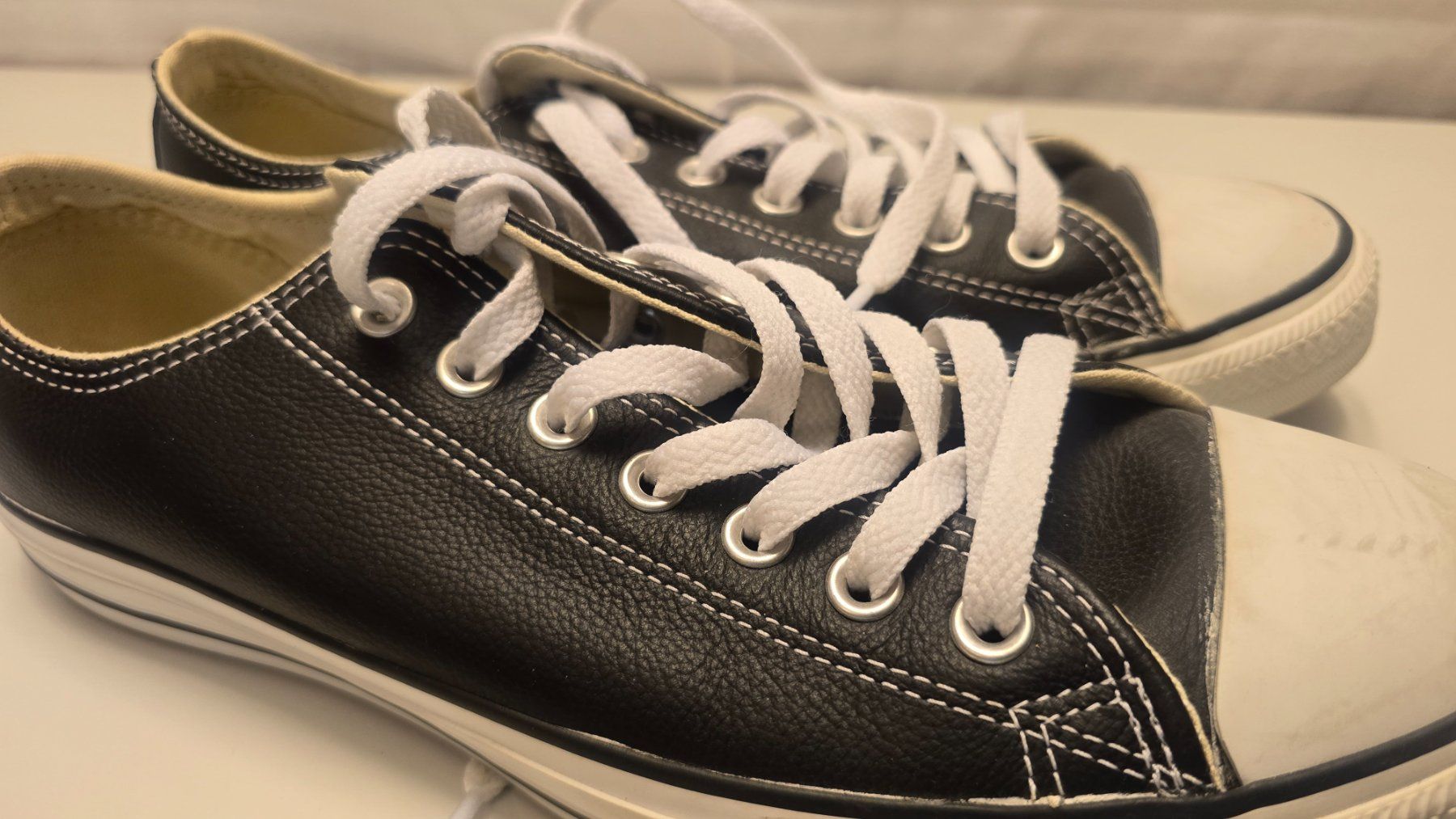 Converse Scarpe da uomo: Converse All Stars Sneaker, Gr. 44, Schwarz – Usato da Zürich venduto da Bobesfee 3