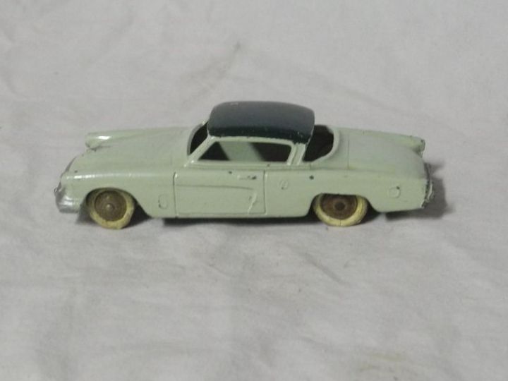 Dinky Toys Modellini d'auto: DINKY TOYS NR. 24 Y  STUDEBAKER COMMANDER  LEICHT BESPIELT – Usato da Gurtnellen venduto da Murmeli99 1
