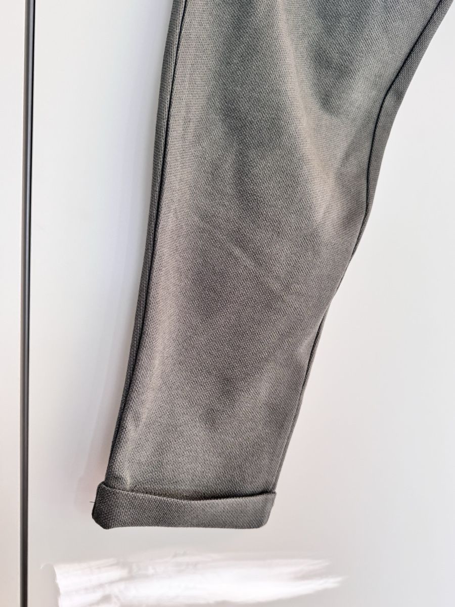 Zara Pantaloni: Sportliche graue Hose – Nuovo (secondo la descrizione) da zürich venduto da Bailey17 2