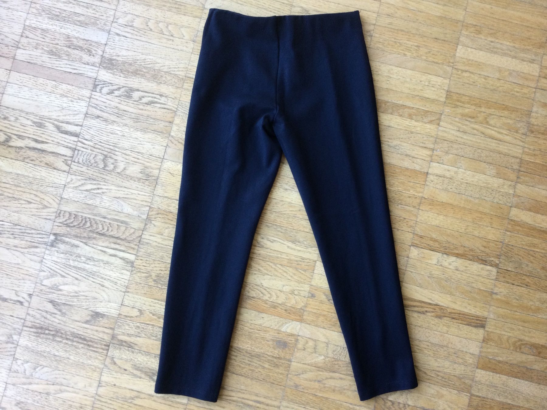 Zara Hosen: Zara Mädchen 3/4 slim Stoff Hose Gr 134 – Gebraucht aus Zürich von mir_2kjl 1