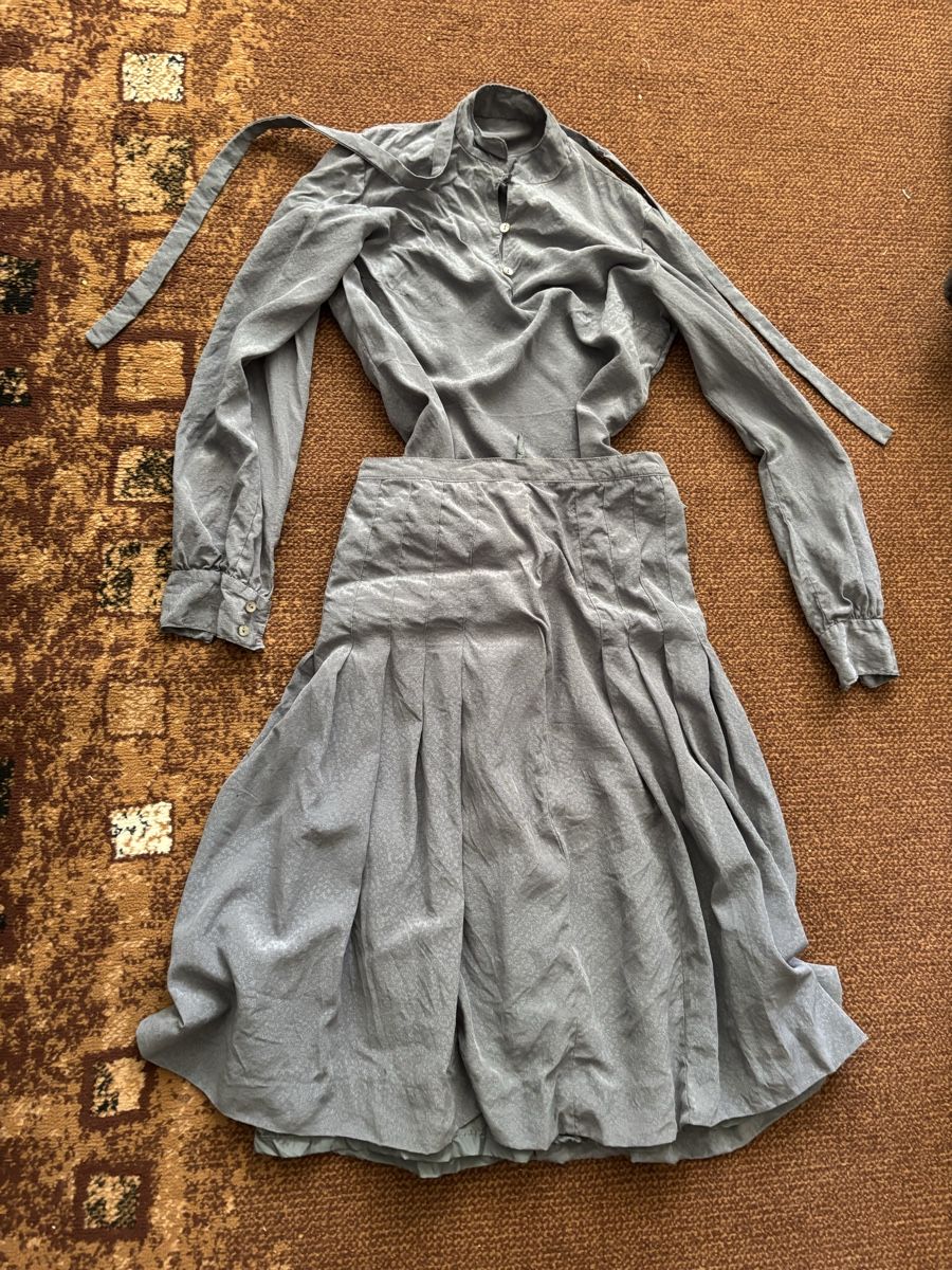 Kleiderpakete: Ensemble – Neu (gemäss Beschreibung) aus Confignon von Second_Hand_Ch