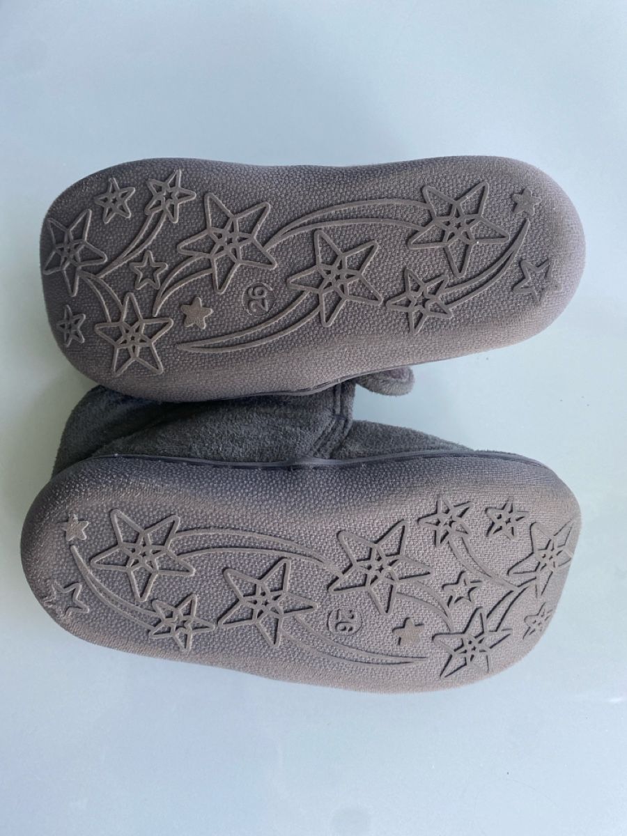 Schuhe für Jungen: Hausschuhe Dino Grösse 26 – Gebraucht aus Baden von nicolenia 1