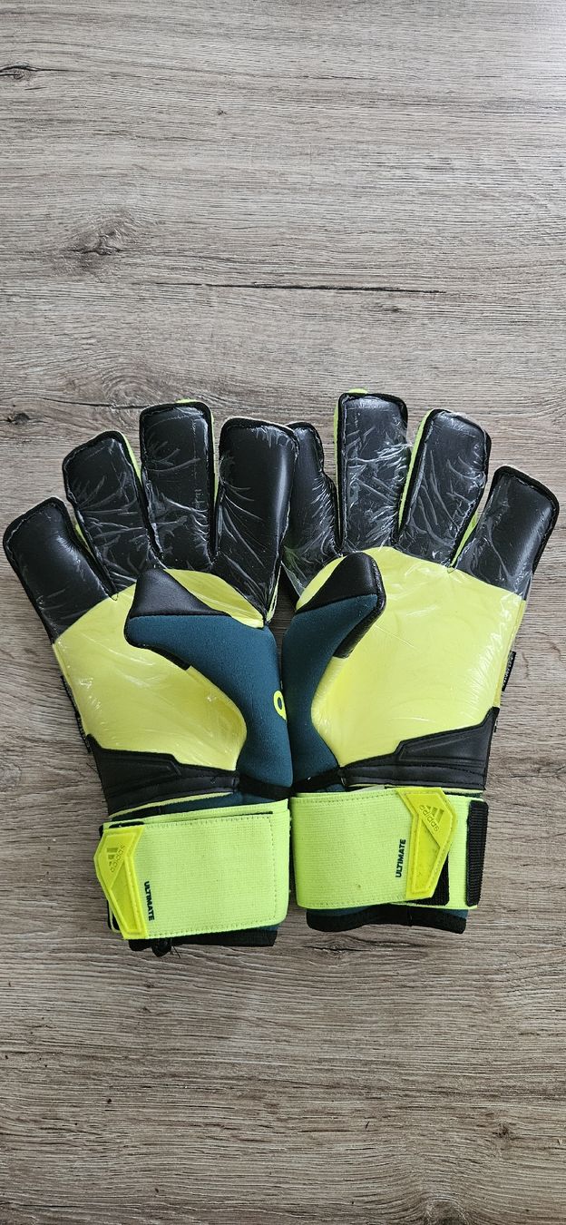Adidas Altri accessori da uomo: Torhüterhandschuhe – Nuovo e nell'imballaggio originale da Grabs venduto da Fun4you