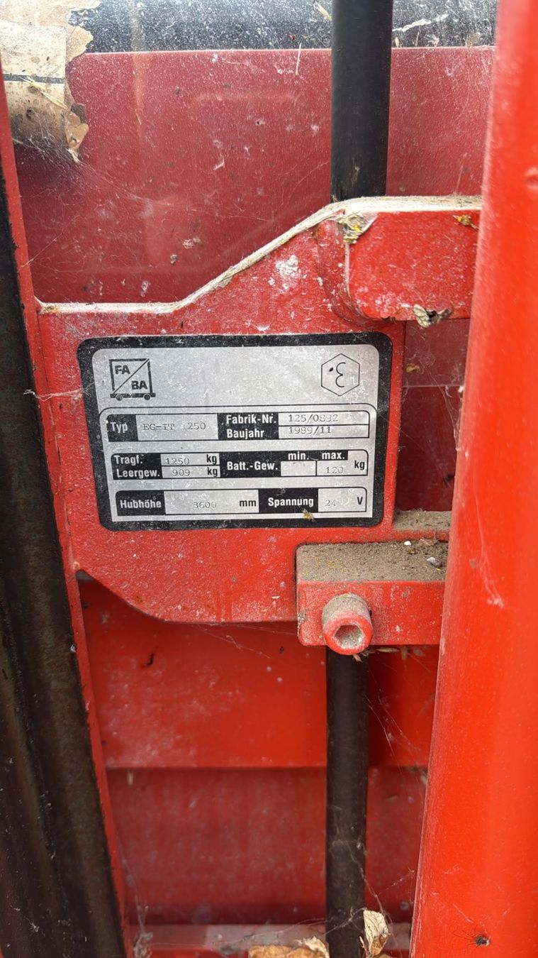 Carrelli elevatori e a forche: Elektro-Gabelstapler – Usato da Gümligen venduto da Brocki-Reimal-Stift 1