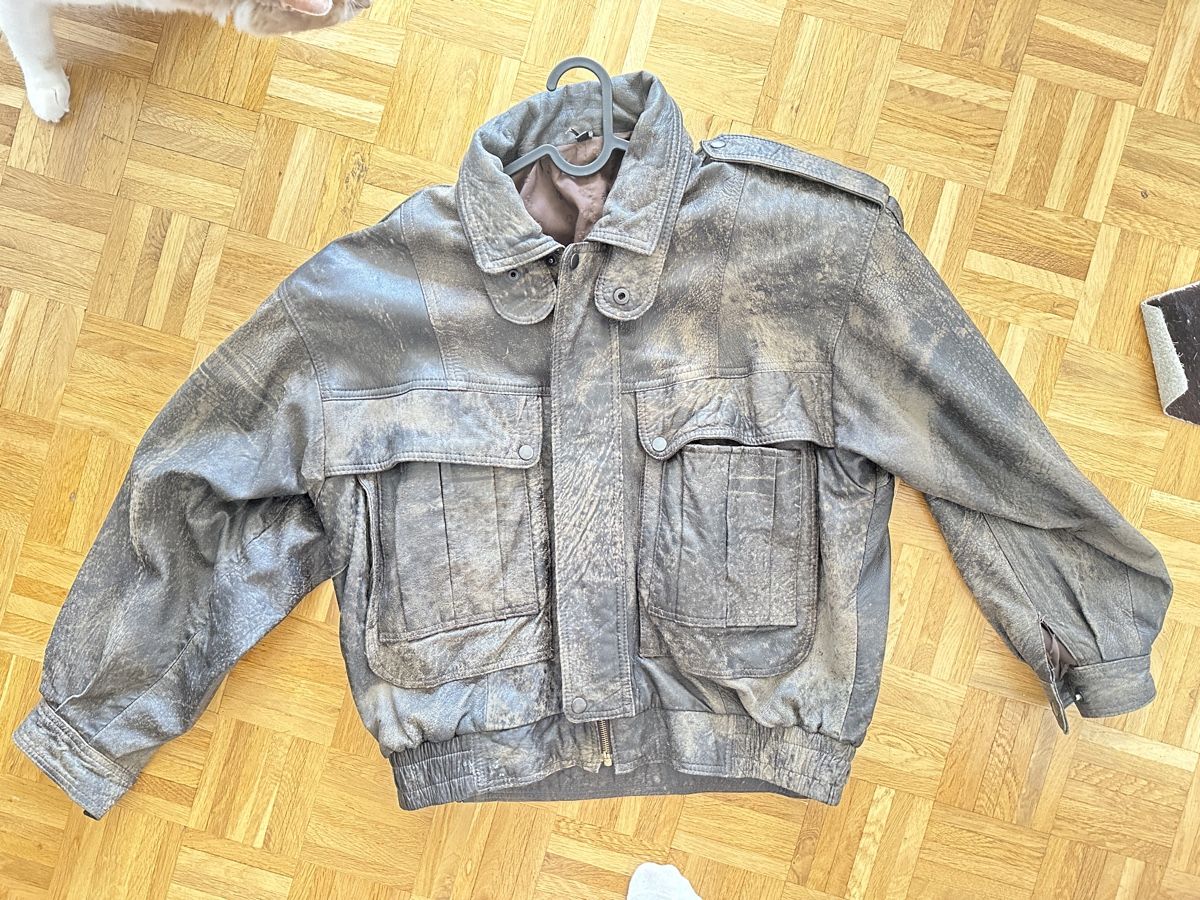 Giacche: Braune Vintage-Lederjacke Gr. 46 – Usato da Zürich venduto da Carlizzl 1