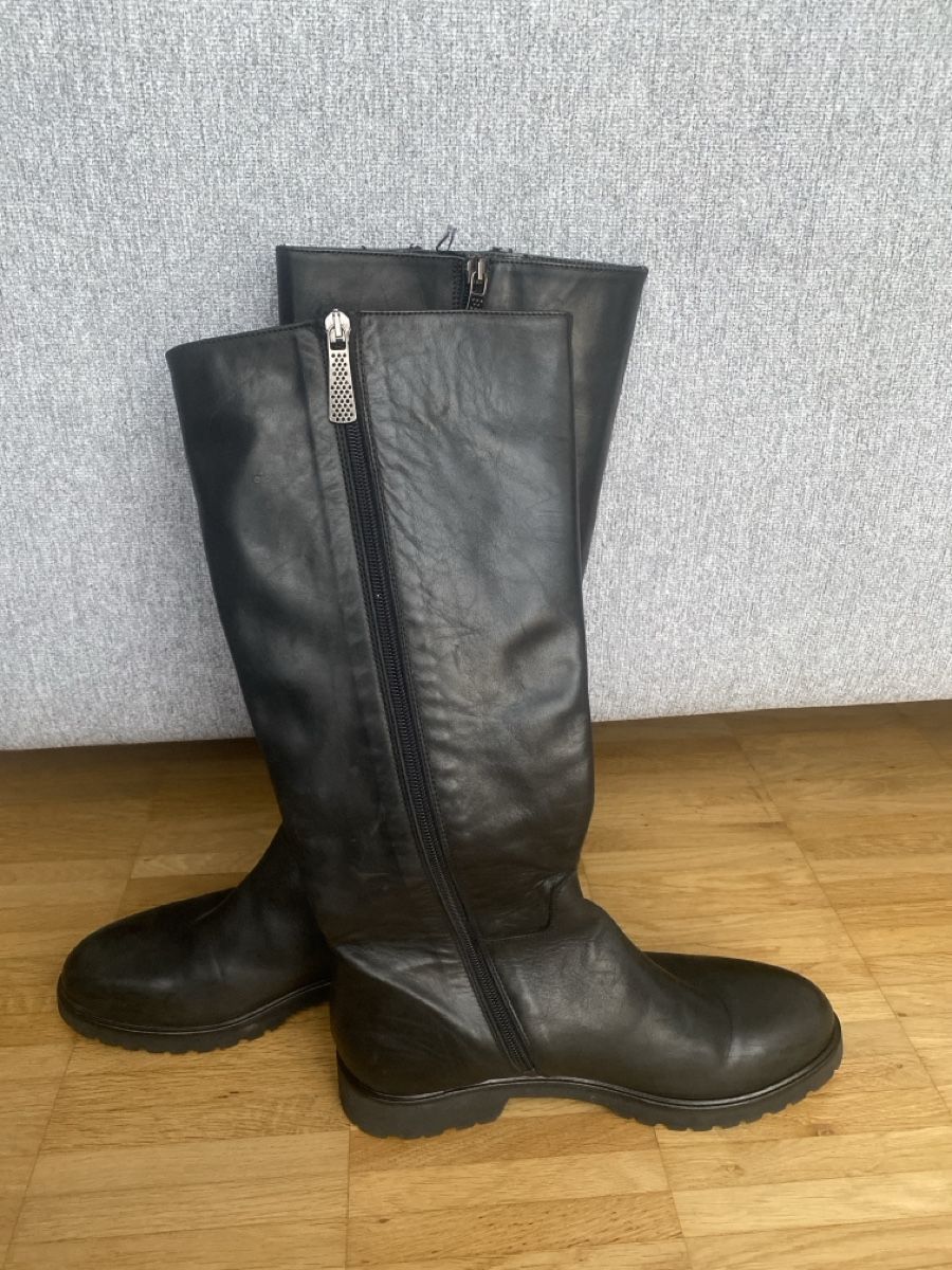 Scarpe da donna: Stiefel Gr. 40 – Usato da Zürich venduto da Lio777 1