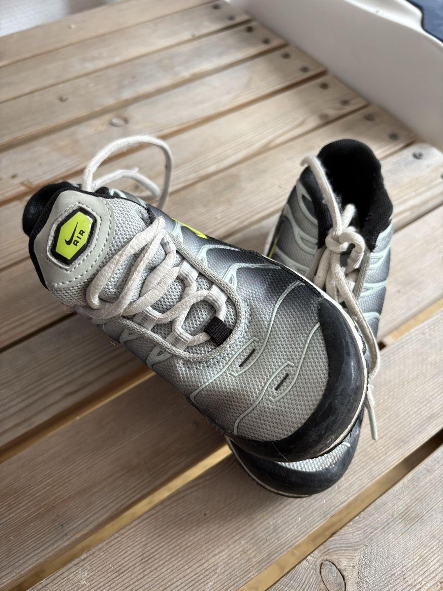 Herrenschuhe: Nike air TN taille 28.5 – Gebraucht aus Vuarrens von Toutouille