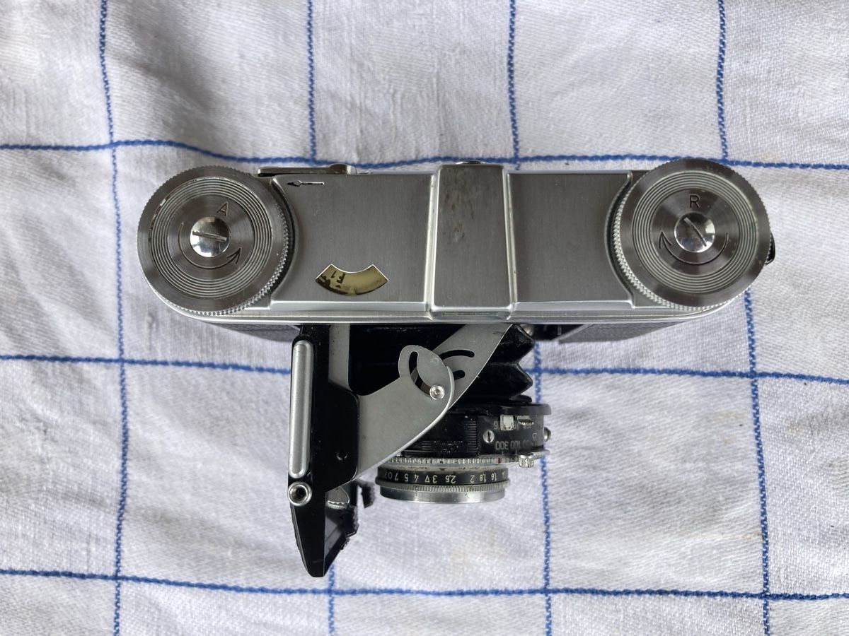 Zeiss Kamera: Zeiss Contaflex + Voigtlander Vito II Camera Set – Gebraucht aus Flims Dorf von daFlem 7
