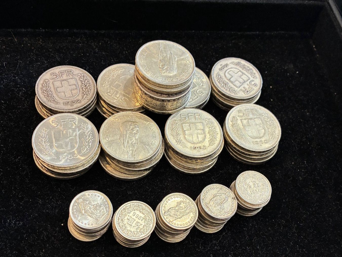 Tutti le monete: Lot de 47 pièces de 5 Fr Ch Argent + 50 x 50 cts Ch Argent – Usato da Lausanne venduto da est_vm9t 1