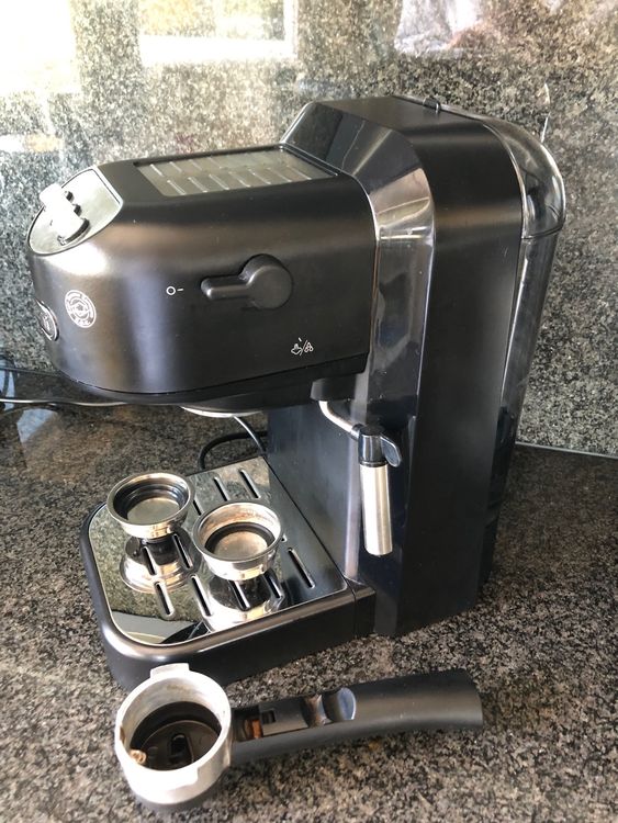 De Longhi Easy Serving Espresso Siebträger Maschine schwarz Kaufen
