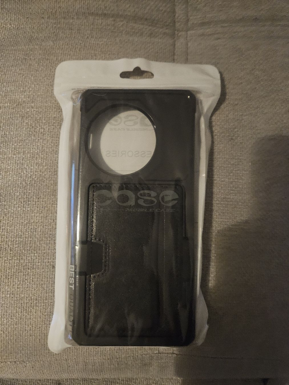 OnePlus Cover & Protezioni schermo: Handyhülle OnePlus 11 Schwarz – Nuovo e nell'imballaggio originale da Winterthur venduto da mar_zg6m