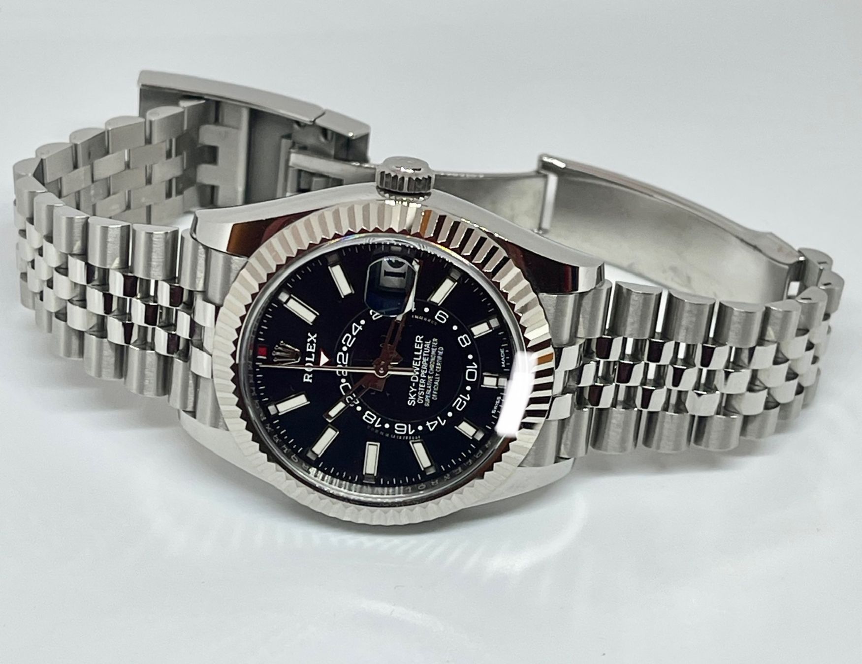 Rolex Orologi: Rolex Sky Dweller 326934 Black Dial Full Set – Nuovo (secondo la descrizione) da Lugano venduto da Superstudiolugano 6