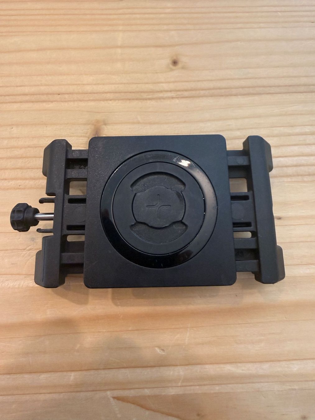 SP Connect Staffe: Sp Connect Universal Phone Clamp SPC+ – Usato da Wittenbach venduto da MHollenstein 1