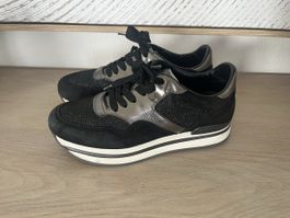 HOGAN Sneaker Gr 36.5 schwarz NP:320-.