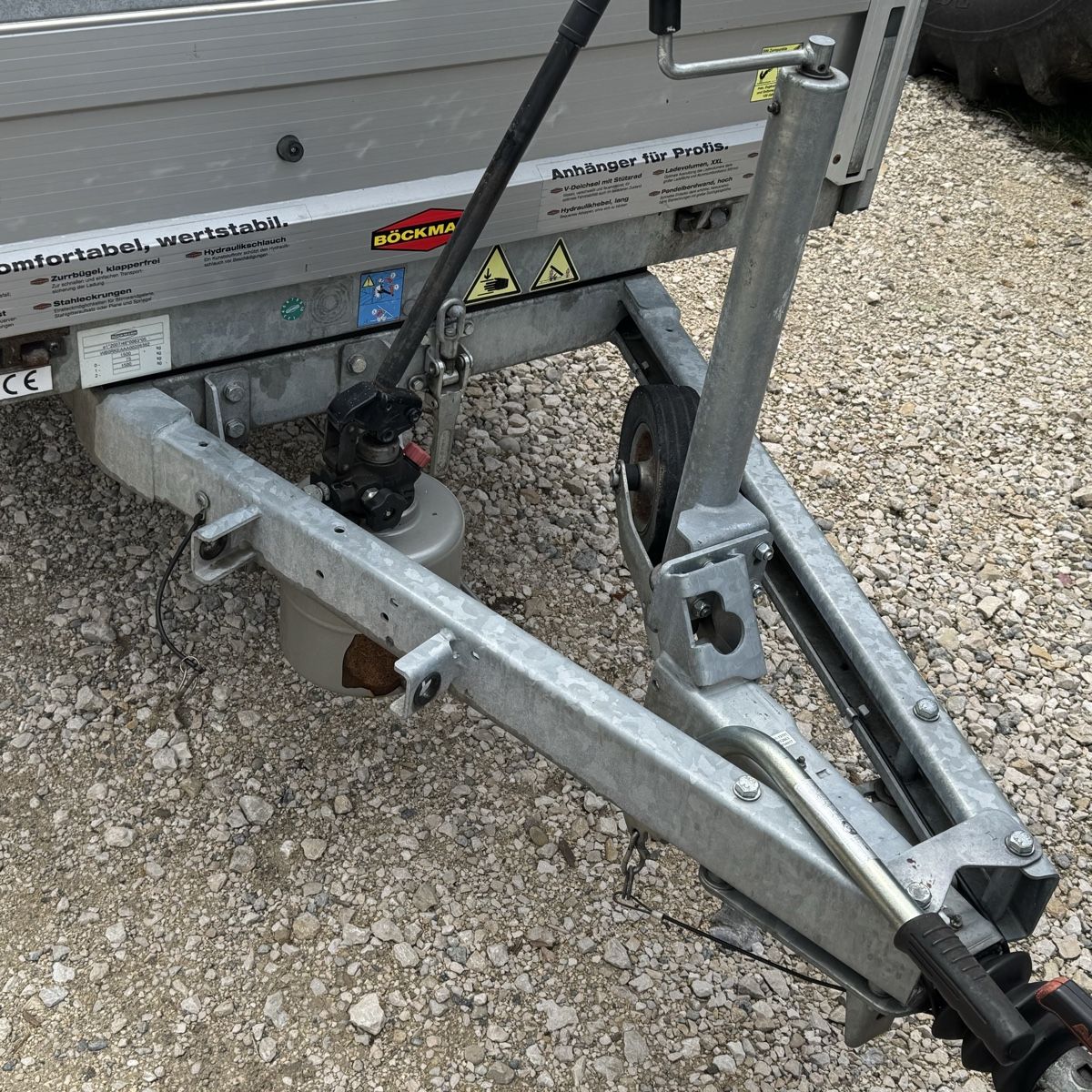 Camions-bennes: Autoanhänger Kipper  – D'occasion à Täuffelen par florian6310 1