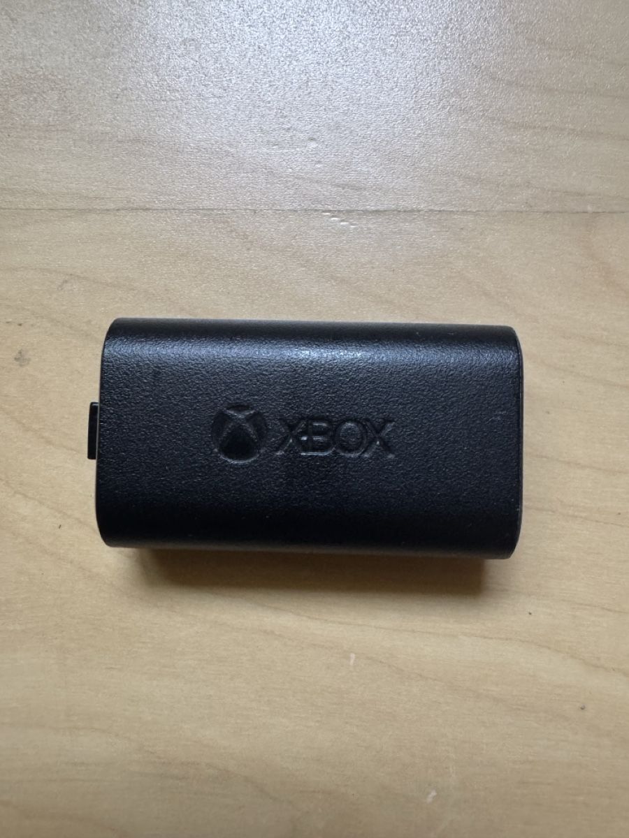 Microsoft Accus: Xbox Controller Wiederaufladbare Batterie – Neuf (Voir description) à Würenlos par rob_yx7p