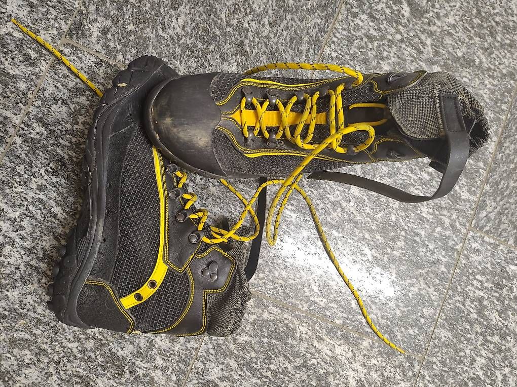 Chaussures hommes: Chaussures canyon/speleo – D'occasion à Sion par tomguibert
