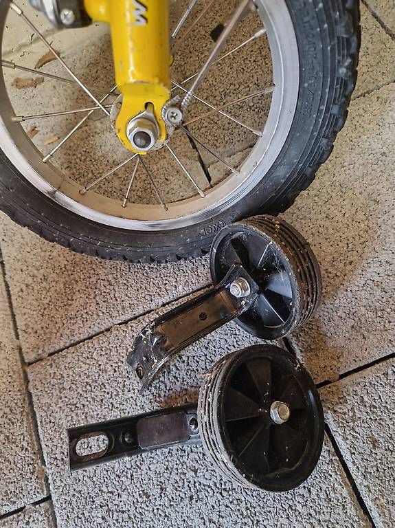 Velos: Kindervelo 12 Zoll – Gebraucht aus Weinfelden von and_5rxf 1