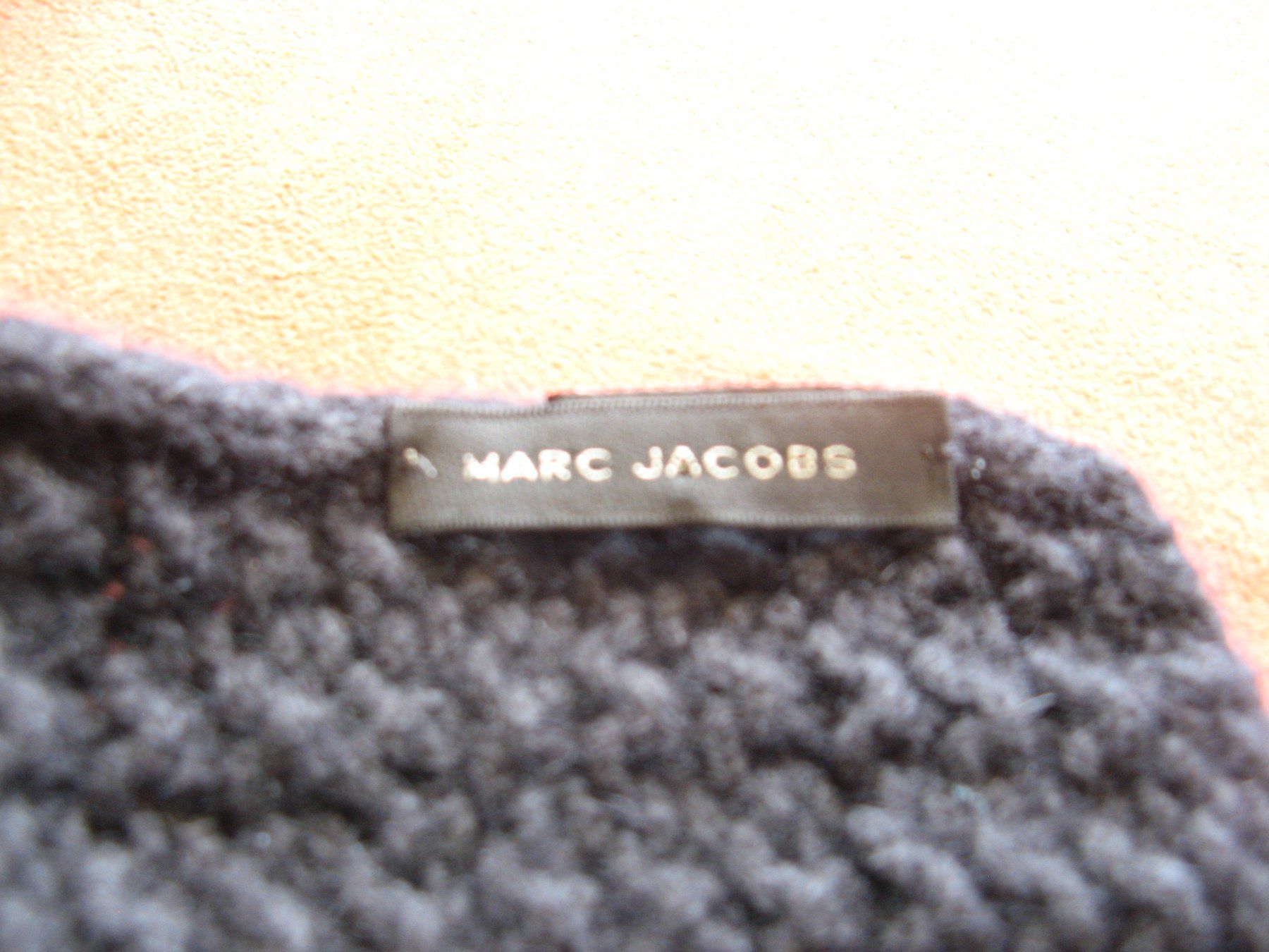 Marc Jacobs Foulards, Tücher & Schals: langer, schwarzer Schal Marc Jacobs – Gebraucht aus Zürich von apil 3
