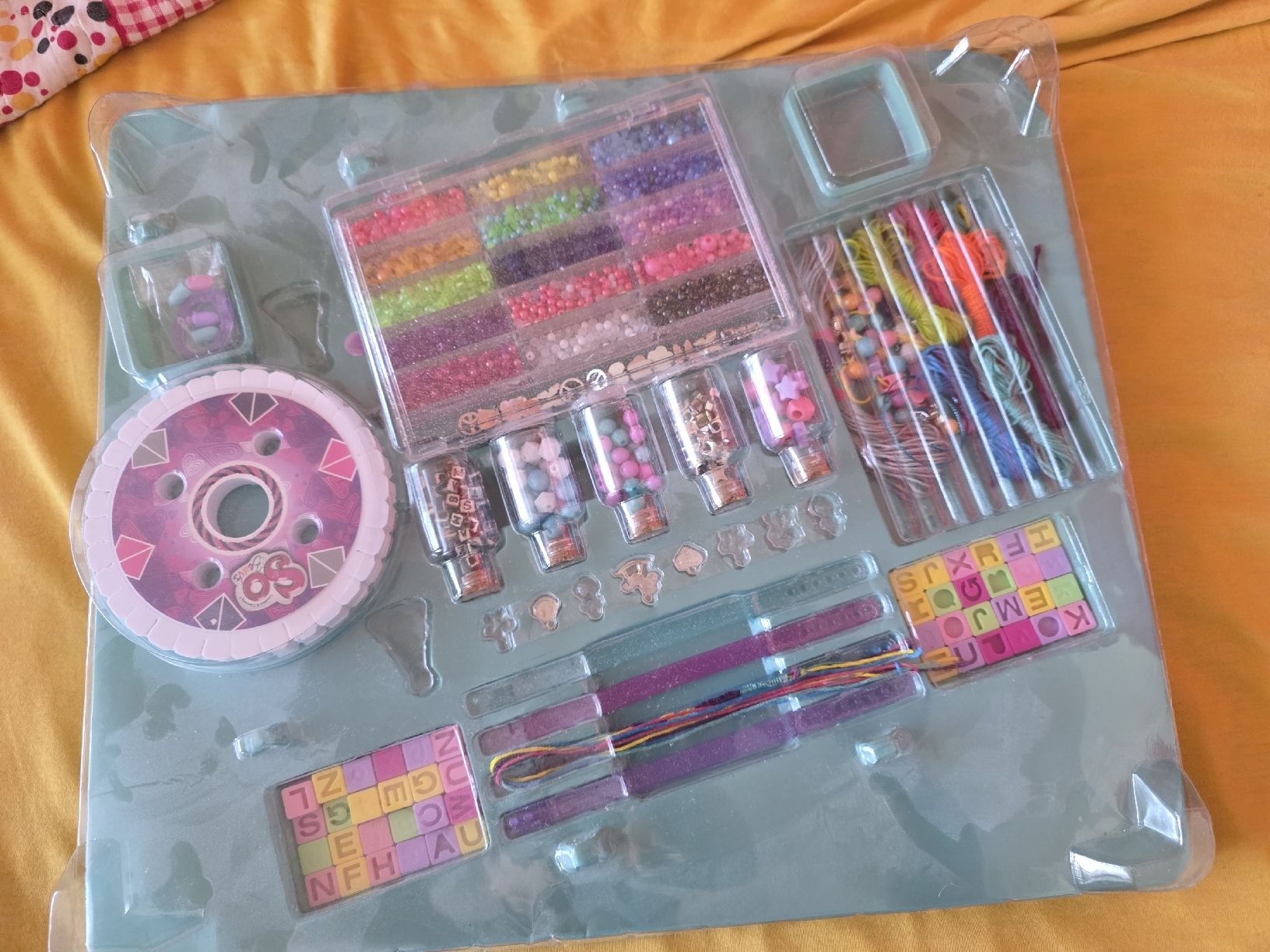 Kit bricolage: So Beads Schmuckset Einzelteile fehlen oder benutzt – Usato da Zürich venduto da Alibaba1234 3