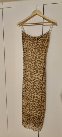 Elegantes Sommerkleid mit Leopardenmuster, Einheitsgröße.